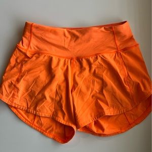 Lululemon speed up mid-rise shorts